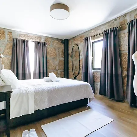 Casas De Mirao *